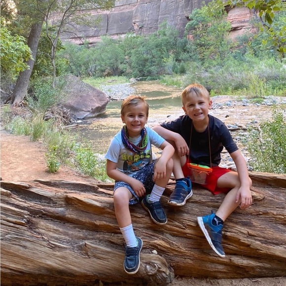 Adventure in my heart, pearls on my wrist-Free spirit wrapped in a silk scarf. - Picture 12 of 16